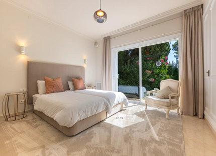 ELEGANT FRONTLINE GOLF VILLA WITH TIMELESS ANDALUSIAN CHARACTER IN LA QUINTA