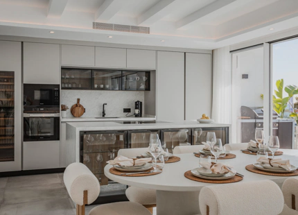 FRONTLINE MARINA DUPLEX PENTHOUSE WITH PANORAMIC VIEWS FOR SALE IN PUERTO BANUS