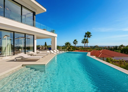 VILLA DE LUJO CON VISTAS MAGNÍFICAS EN VENTA EN LA QUINTA