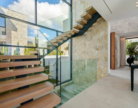 Villa for sale in La Quinta, Benahavis
