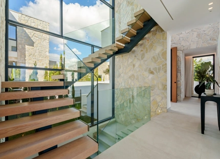 VILLA DE LUJO CON VISTAS MAGNÍFICAS EN VENTA EN LA QUINTA