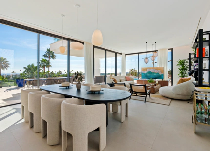 VILLA DE LUJO CON VISTAS MAGNÍFICAS EN VENTA EN LA QUINTA