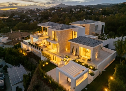 VILLA DE LUJO CON VISTAS MAGNÍFICAS EN VENTA EN LA QUINTA