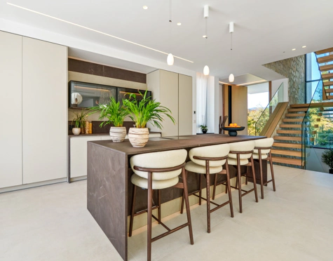 Villa for sale in La Quinta, Benahavis