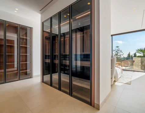 Villa for sale in La Quinta, Benahavis