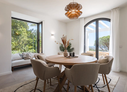 RENOVATED LUXURY VILLA WITH SEA VIEWS FOR SALE IN EL MADROÑAL