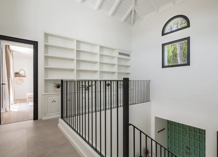 RENOVATED LUXURY VILLA WITH SEA VIEWS FOR SALE IN EL MADROÑAL