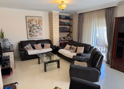 INVESTMENT OPPORTUNITY PENTHOUSE FOR SALE IN ESTEPONA CENTRE