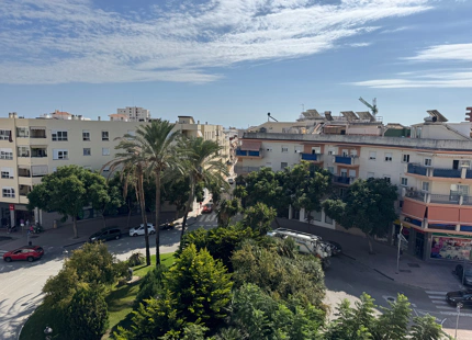 INVESTMENT OPPORTUNITY PENTHOUSE FOR SALE IN ESTEPONA CENTRE