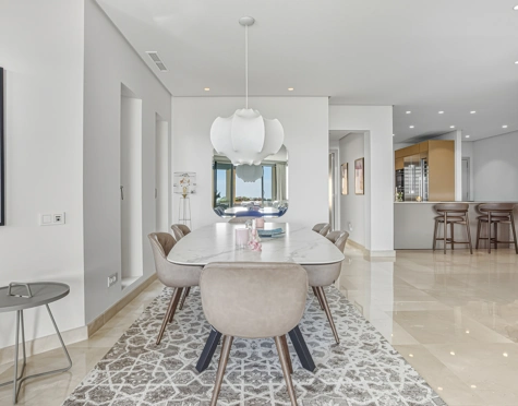 Penthouse for sale in Marbella Golden Mile