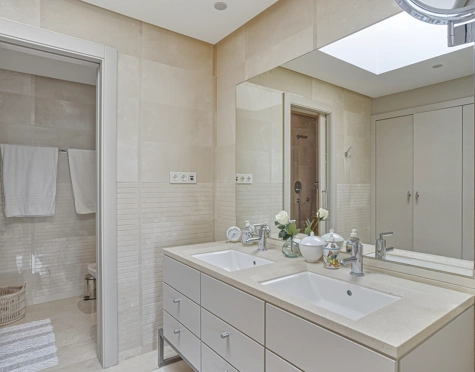 Penthouse for sale in Marbella Golden Mile