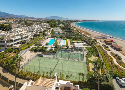 LUXURY MODERN APARTMENT WITH BREATHTAKING SEA VIEWS IN ESTEPONA