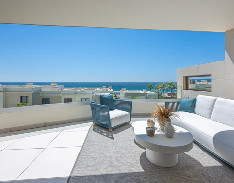 LUXURY MODERN APARTMENT WITH BREATHTAKING SEA VIEWS IN ESTEPONA