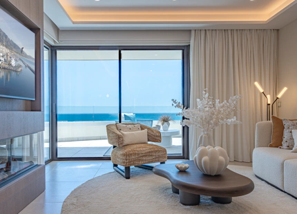 LUXURY MODERN APARTMENT WITH BREATHTAKING SEA VIEWS IN ESTEPONA