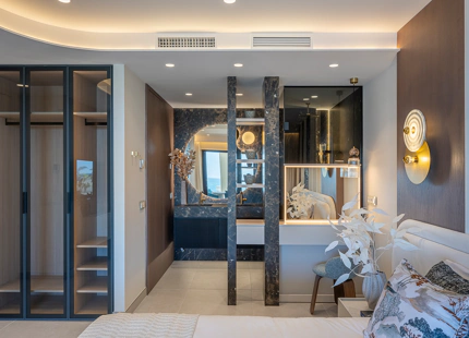 LUXURY MODERN APARTMENT WITH BREATHTAKING SEA VIEWS IN ESTEPONA