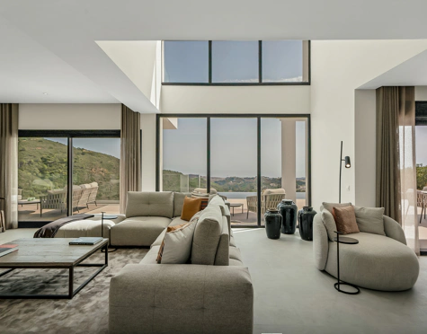 AN EXCEPTIONAL GEM – LUXURY VILLA IN BENAHAVÍS