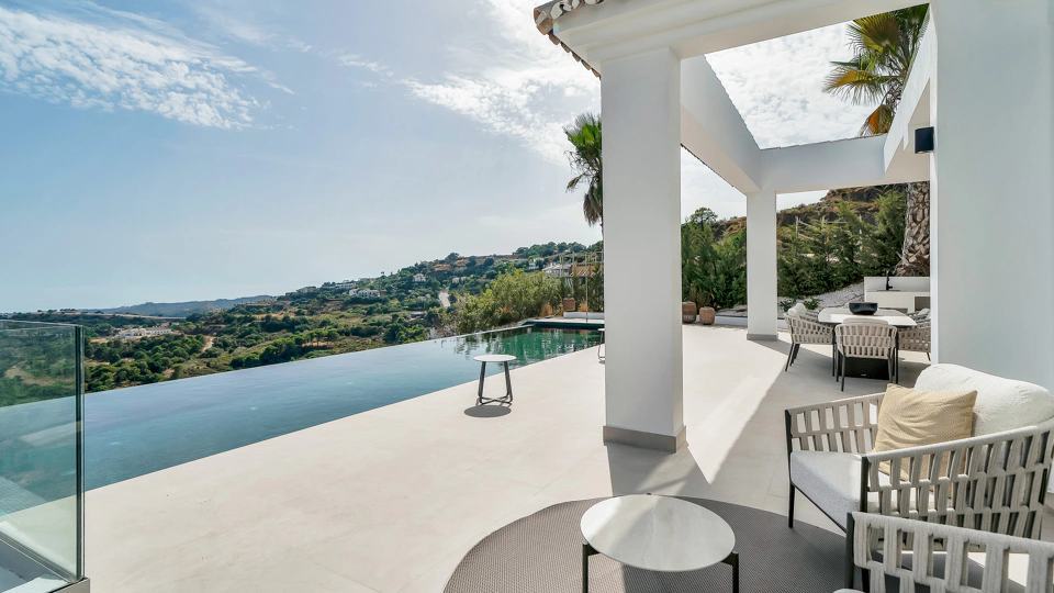 Villa for sale in Monte Mayor, Benahavis