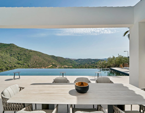 AN EXCEPTIONAL GEM – LUXURY VILLA IN BENAHAVÍS