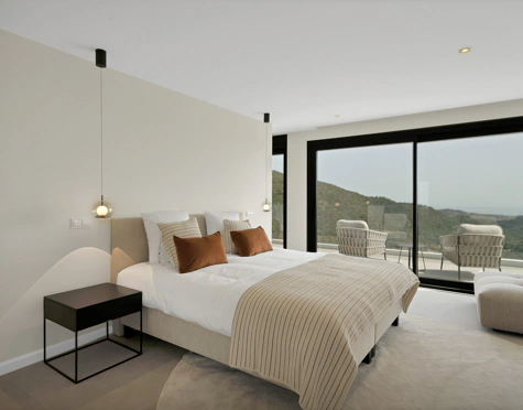 AN EXCEPTIONAL GEM – LUXURY VILLA IN BENAHAVÍS