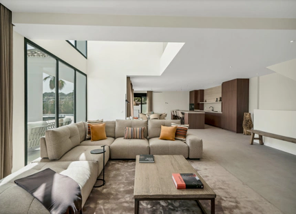 AN EXCEPTIONAL GEM – LUXURY VILLA IN BENAHAVÍS
