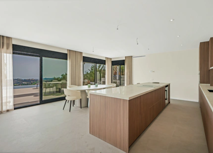 AN EXCEPTIONAL GEM – LUXURY VILLA IN BENAHAVÍS