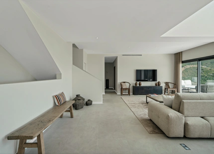 AN EXCEPTIONAL GEM – LUXURY VILLA IN BENAHAVÍS