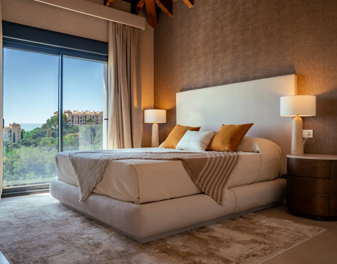 EXCEPTIONAL 5-BEDROOM VILLA WITH SEA AND GOLF VIEWS IN BENAHAVÍS