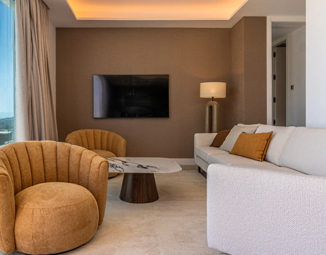 EXCEPTIONAL 5-BEDROOM VILLA WITH SEA AND GOLF VIEWS IN BENAHAVÍS