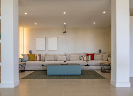 EXCEPTIONAL 5-BEDROOM VILLA WITH SEA AND GOLF VIEWS IN BENAHAVÍS