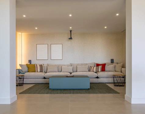 EXCEPTIONAL 5-BEDROOM VILLA WITH SEA AND GOLF VIEWS IN BENAHAVÍS