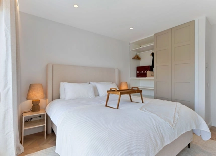 NEWLY BUILT TOWNHOUSE WITH PRIVATE POOL IN MARBELLA