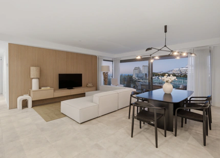 LUXURY THREE-BEDROOM DUPLEX PENTHOUSE WITH SEA VIEWS IN ESTEPONA