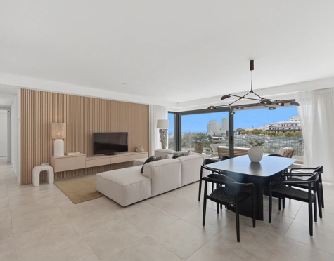 LUXURY THREE-BEDROOM DUPLEX PENTHOUSE WITH SEA VIEWS IN ESTEPONA