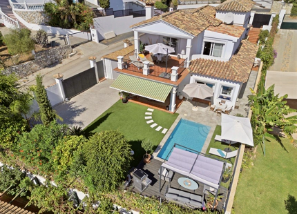 SOUTH-FACING FAMILY VILLA WITH PRIVATE POOL IN MIJAS COSTA