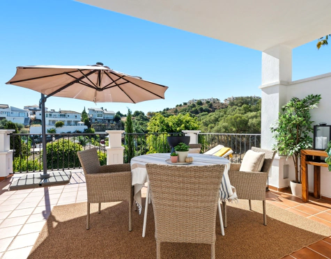 SOUTH-FACING FAMILY VILLA WITH PRIVATE POOL IN MIJAS COSTA
