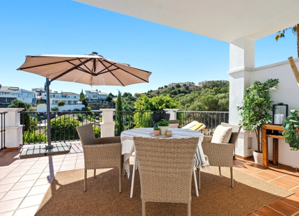 SOUTH-FACING FAMILY VILLA WITH PRIVATE POOL IN MIJAS COSTA