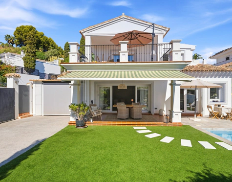 SOUTH-FACING FAMILY VILLA WITH PRIVATE POOL IN MIJAS COSTA