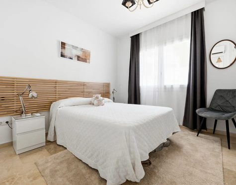 SOUTH-FACING FAMILY VILLA WITH PRIVATE POOL IN MIJAS COSTA