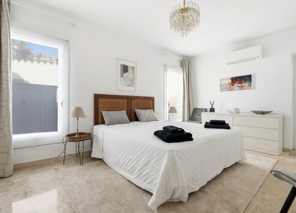 SOUTH-FACING FAMILY VILLA WITH PRIVATE POOL IN MIJAS COSTA
