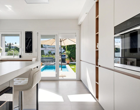SOUTH-FACING FAMILY VILLA WITH PRIVATE POOL IN MIJAS COSTA