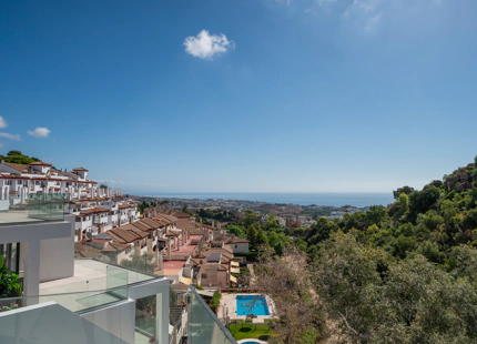 BRAND-NEW LUXURY VILLA WITH PRIVATE GYM AND SAUNA IN BENALMÁDENA