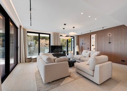 BRAND-NEW LUXURY VILLA WITH PRIVATE GYM AND SAUNA IN BENALMÁDENA