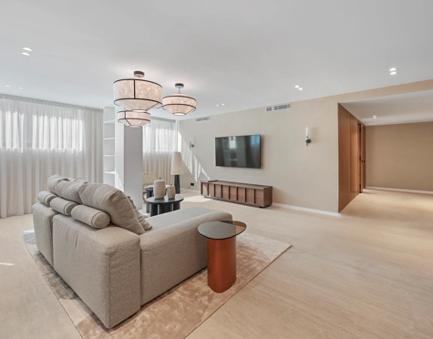BRAND-NEW LUXURY VILLA WITH PRIVATE GYM AND SAUNA IN BENALMÁDENA