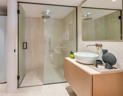 BRAND-NEW LUXURY VILLA WITH PRIVATE GYM AND SAUNA IN BENALMÁDENA