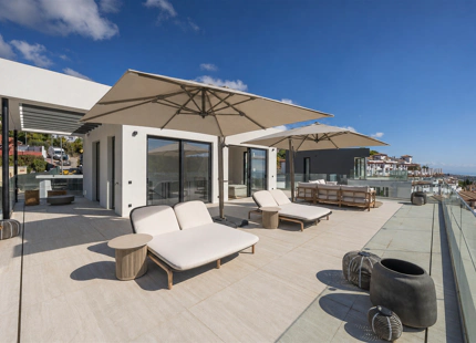 BRAND-NEW LUXURY VILLA WITH PRIVATE GYM AND SAUNA IN BENALMÁDENA
