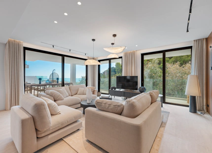 BRAND-NEW LUXURY VILLA WITH PRIVATE GYM AND SAUNA IN BENALMÁDENA