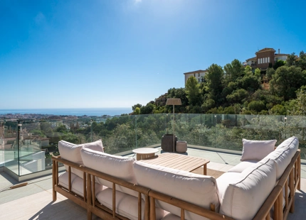 BRAND-NEW LUXURY VILLA WITH PRIVATE GYM AND SAUNA IN BENALMÁDENA