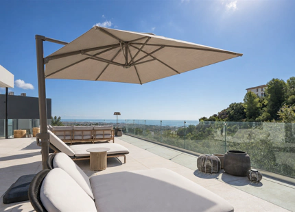 BRAND-NEW LUXURY VILLA WITH PRIVATE GYM AND SAUNA IN BENALMÁDENA