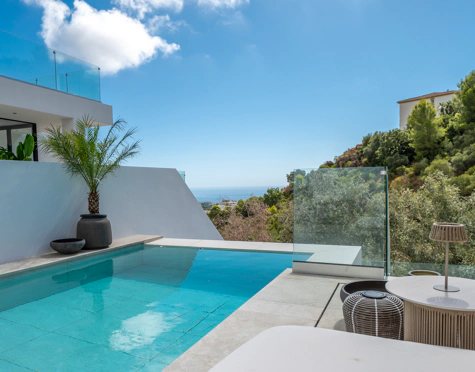 BRAND-NEW LUXURY VILLA WITH PRIVATE GYM AND SAUNA IN BENALMÁDENA