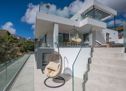 BRAND-NEW LUXURY VILLA WITH PRIVATE GYM AND SAUNA IN BENALMÁDENA
